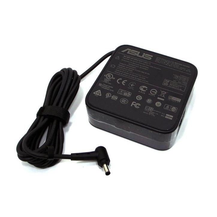 0A001-00055400 Asus ADAPTER 90W 19V 3PIN 4.5PHI 0A001-00693000 Black