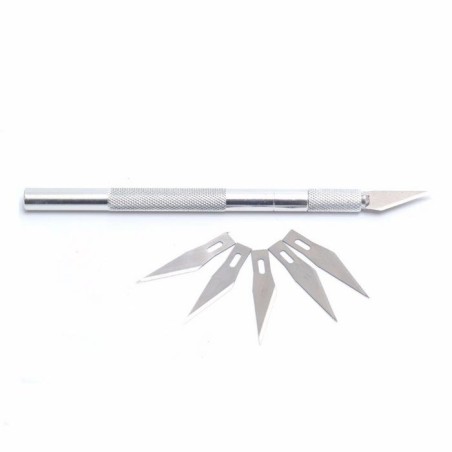 MOBX-TOOLS-025 CoreParts Scalpel / knife for cutting. Package including: 1*handle, 1*built-in no.11 blade, 10*extra blades