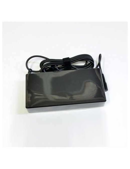 0A001-00860100 0A001-00860100 Asus Asus ADAPTER 120W 20V 3PIN 4.5PHI