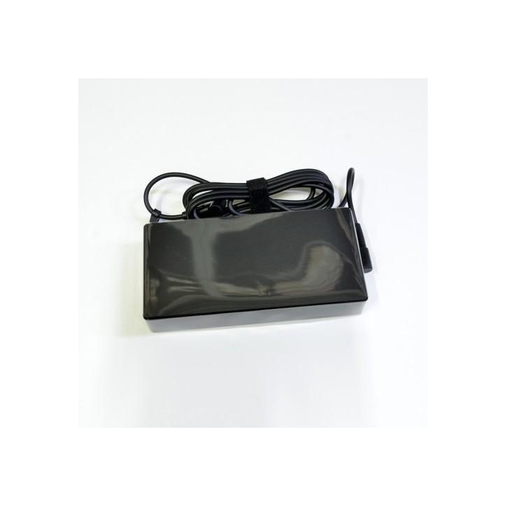 Alimentatore ASUS 120W 20V 6A [2,5 x 4,5 mm] VivoBook 15 X571G X571GT X571GD F571 F571GT F571GD RX571GT ZenBook Flip 15 UX534F UX534FT UX563F UX563FD (NERO) ADP-120VH BB A17-120P2A 0A001-00860000