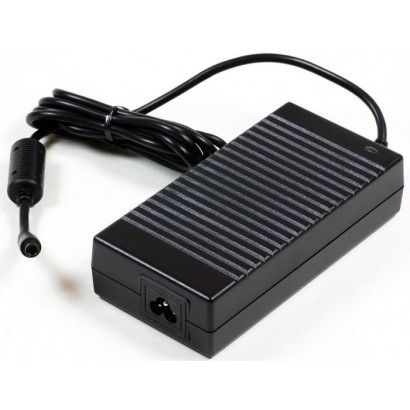 MBA50117 CoreParts Alimentatore Power Adapter per HP 150W 19V 7.9A Plug:7.4*5.0p Including EU Power Cord 646212-001 693707-001 P