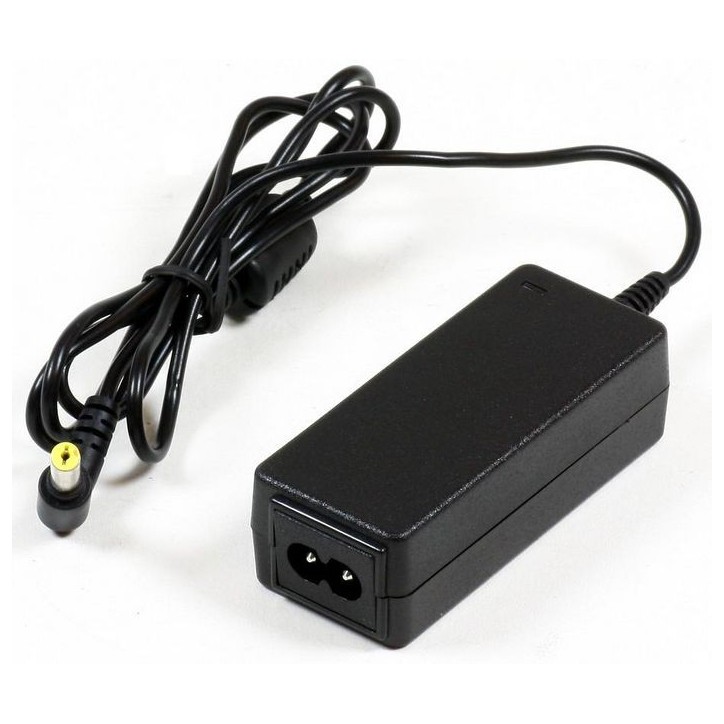 MBA50052 CoreParts Alimentatore Power Adapter per Acer 40W 19V 2.1A Plug:5.5*1.7 Including EU Power Cord AP.03001.001 AP.03003.0
