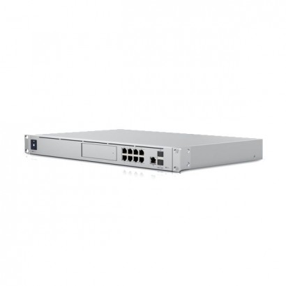 UDM-SE Ubiquiti 8x LAN, WAN, PoE/PoE+, Bluetooth, 4 GB DDR4, 16 GB eMMC, 128 GB SSD