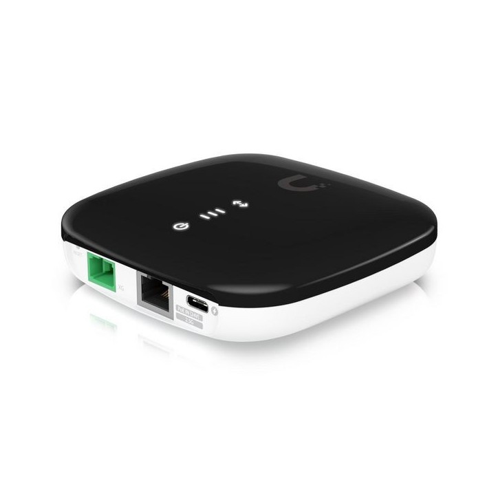 UISP-FIBER-XG Ubiquiti 2.5Gbps uplink/10Gbps downlink, up to 20 km, 1x XG-PON port, 1x 2.5GbE RJ45 LAN port and 24V PoE in, 256 